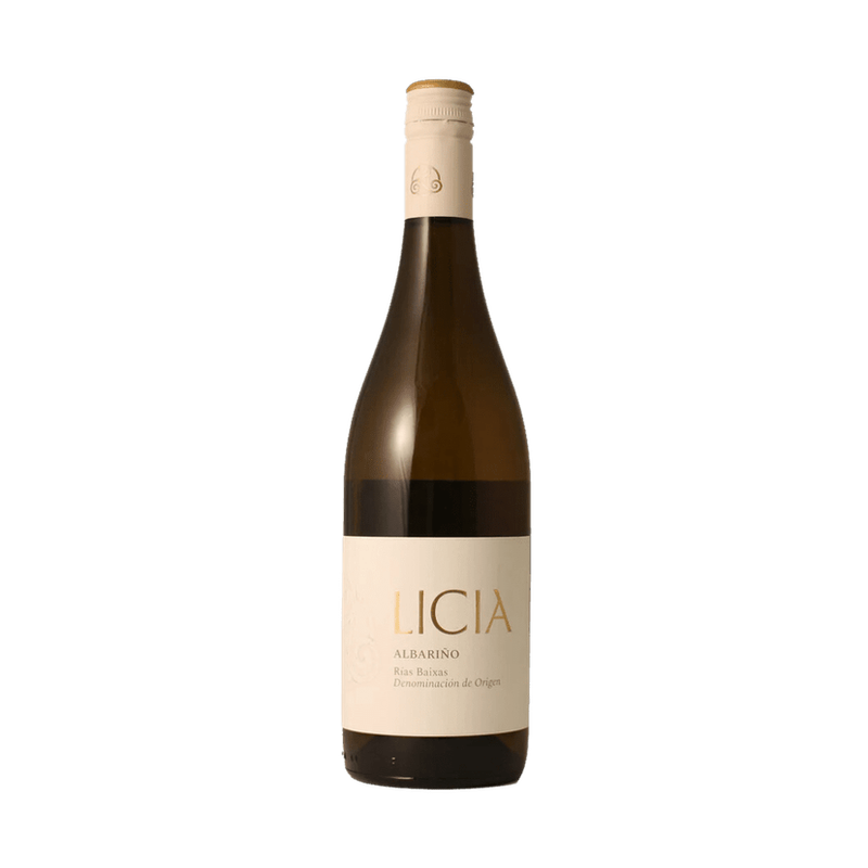 Licia Albarino White - ForWhiskeyLovers.com