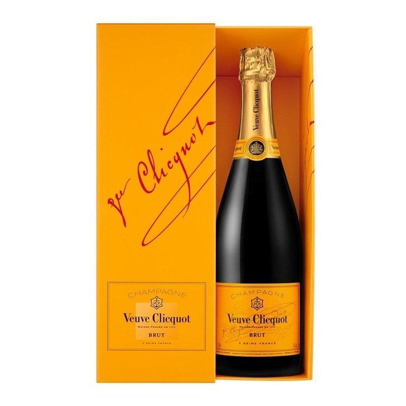 Veuve Clicquot Brut Yellow Label Champagne Gift Box - ForWhiskeyLovers.com