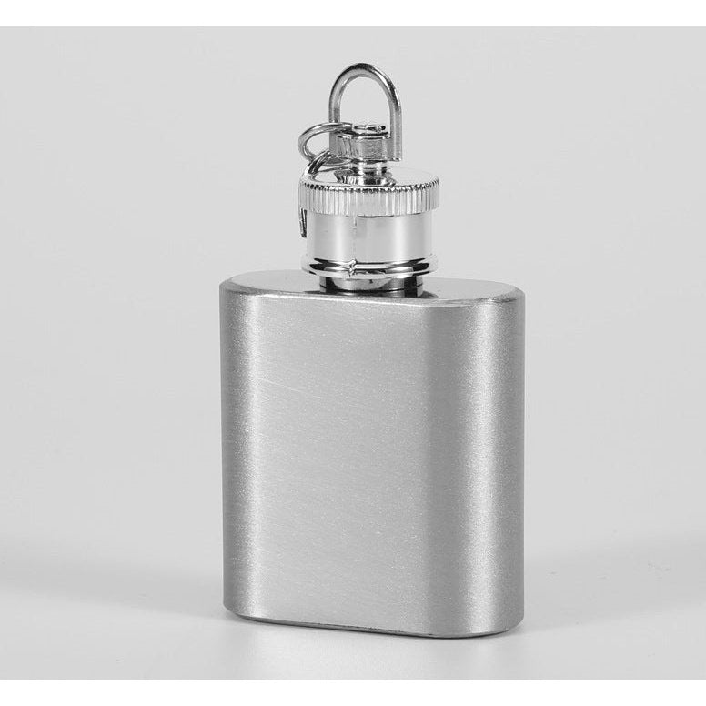 Portable Stainless Steel 1-2 Oz Hip Flask - ForWhiskeyLovers.com